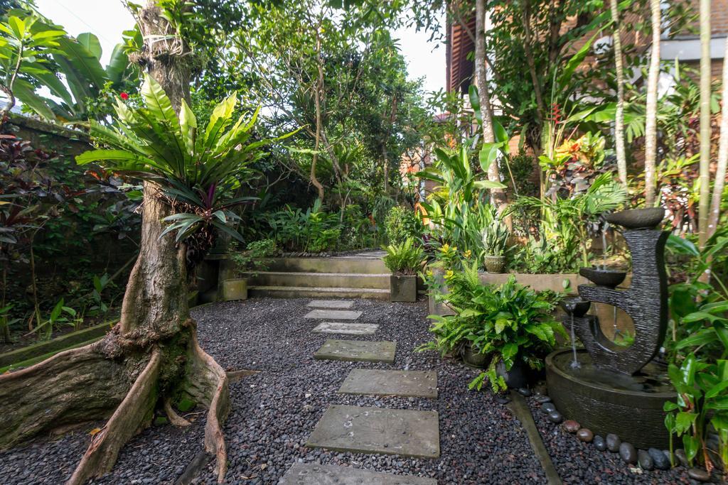 Tropical Bali Hotel Sanur Esterno foto